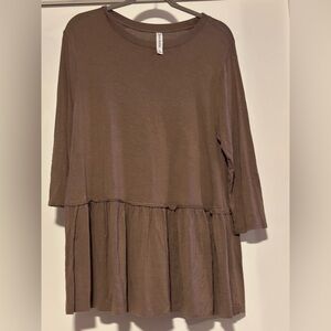 Zenana Outfitters Brown Tiered Top